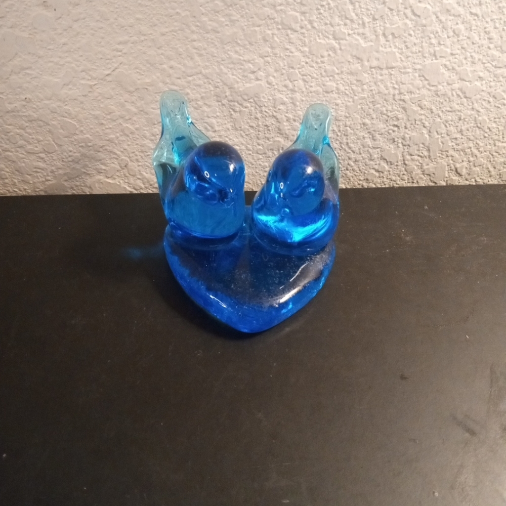 Signed Leo Ward 1990 Dual Blue Birds of Happiness 6" Figurine.